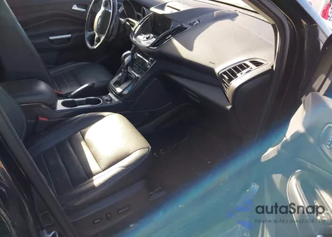 2016 Ford Escape Titanium из США, поврежденный, VIN 1FMCU0J95GUB51834